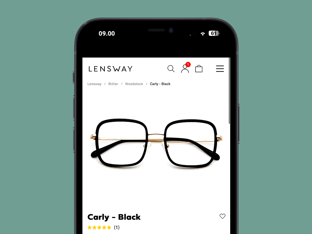 Mobiltelefon som viser trinn for trinn hvordan du velger et par briller på Lensways nettside.